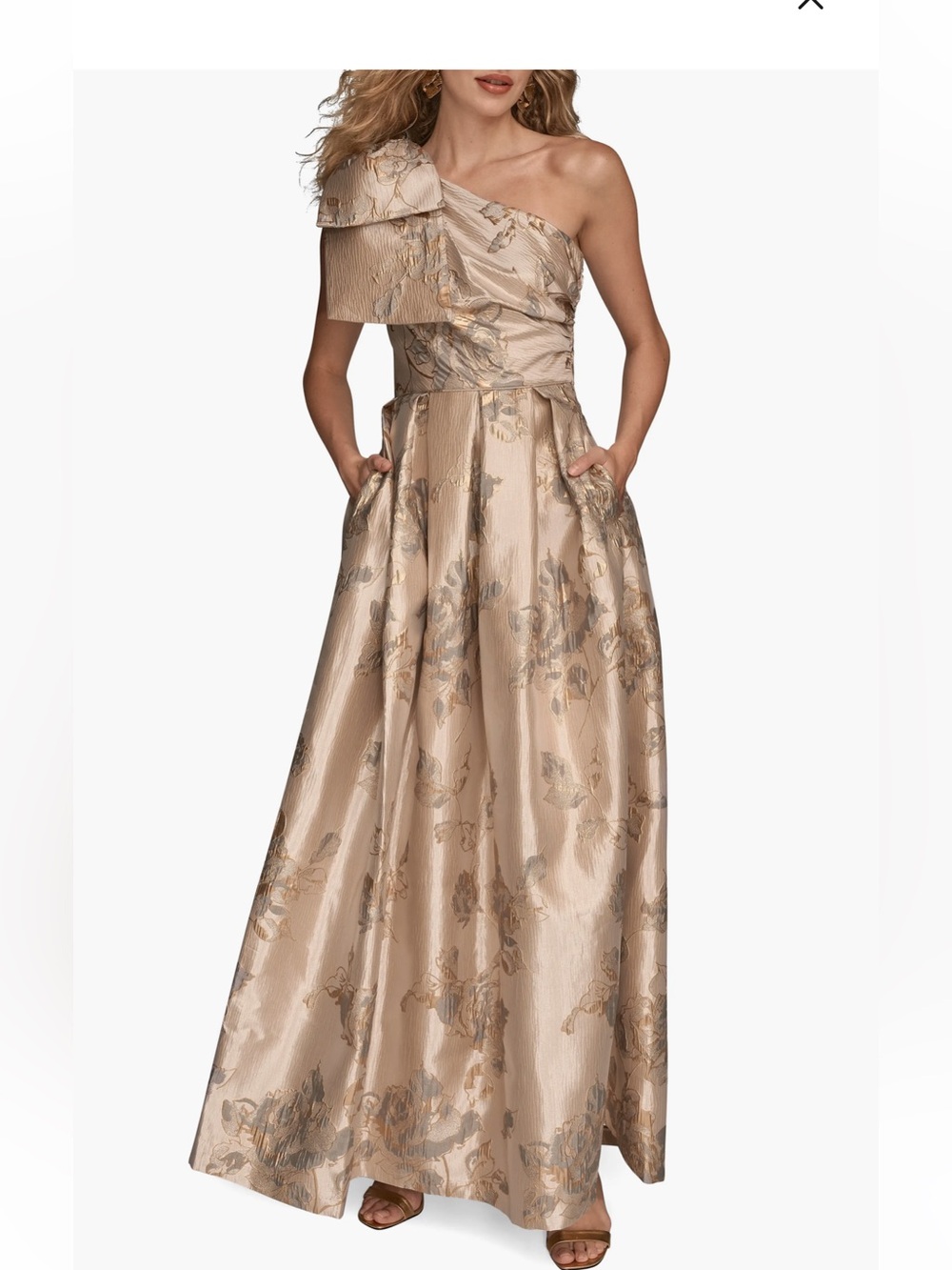 One-Shoulder Floral Jacquard Evening Gown in Champagne